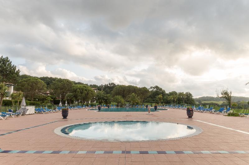 Residence Pierre & Vacances Le Domaine De Bordaberry Юррюнь Екстер'єр фото
